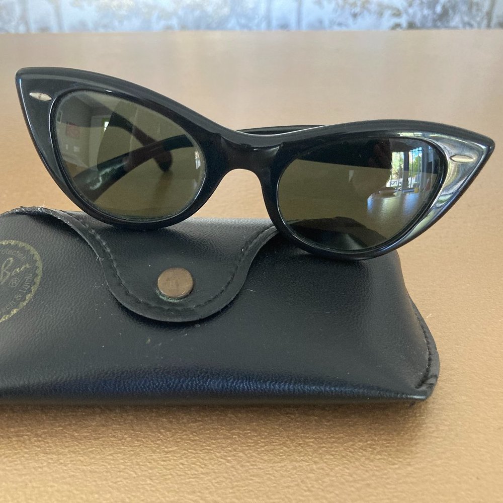 Pristine vintage Ray-Ban W0959 Black Cat Eye Women's Lisbon Sunglasses mint B&L